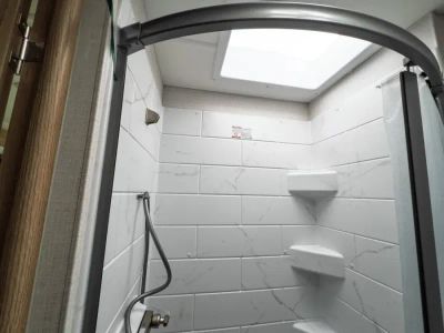 2027 Thor Motor Coach CHATEAU — photo 16 view