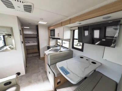 2027 Thor Motor Coach CHATEAU — photo 7 view