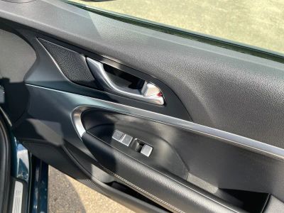 2025 Genesis G70 — photo 21 view