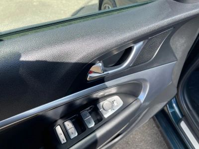 2025 Genesis G70 — photo 20 view