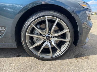 2025 Genesis G70 — photo 16 view