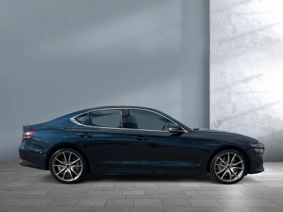 2025 Genesis G70 — photo 7 view