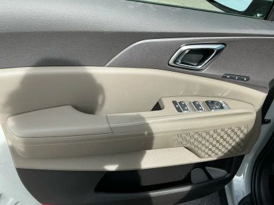 2026 Kia Carnival - Photo 16