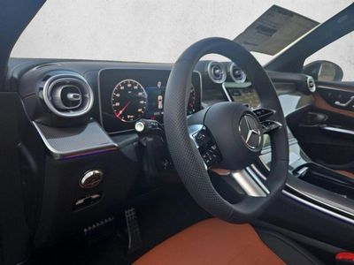 2026 Mercedes-Benz GLC 300 - Photo 3