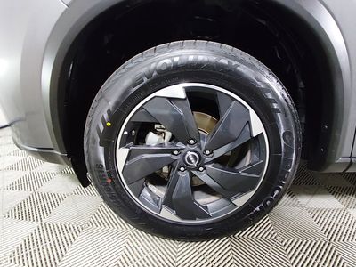 2025 Nissan Rogue - Photo 10