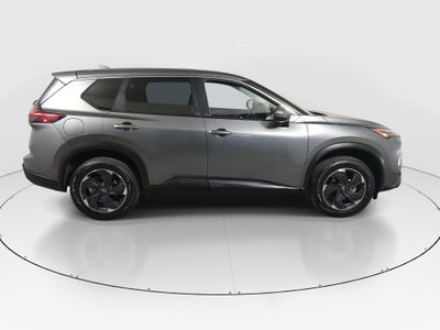 2025 Nissan Rogue - Photo 8