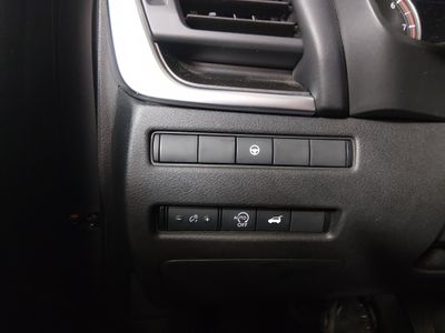 2025 Nissan Rogue - Photo 13