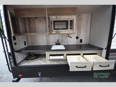 2023 Palomino Puma - Photo 9