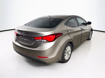 2015 Hyundai Elantra — photo 26 view