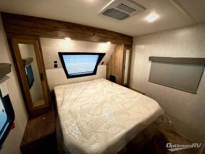 2022 Palomino Solaire — photo 13 view