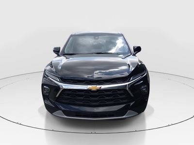 2025 Chevrolet Blazer - Photo 2