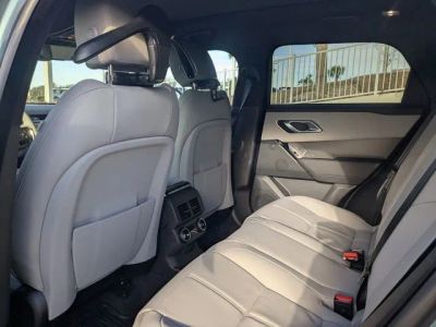 2026 Land Rover Range Rover Velar — photo 12 view
