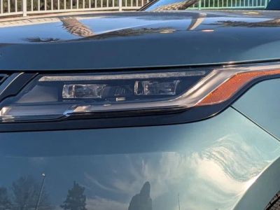 2026 Land Rover Range Rover Velar — photo 9 view