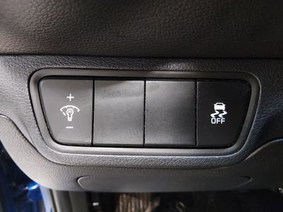 2024 Kia Forte — photo 13 view