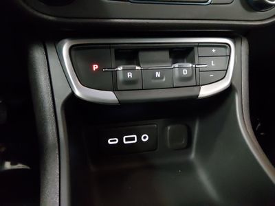 2024 GMC Terrain — photo 18 view