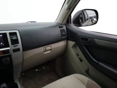 2005 Toyota 4Runner — photo 24 view