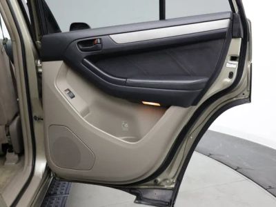 2005 Toyota 4Runner — photo 26 view