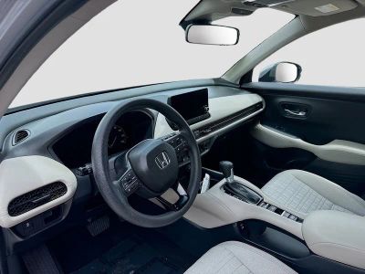 2025 Honda HR-V — photo 9 view