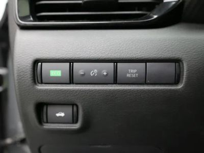 2021 Nissan Sentra — photo 16 view