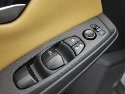 2021 Nissan Sentra — photo 12 view