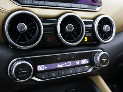 2021 Nissan Sentra — photo 18 view