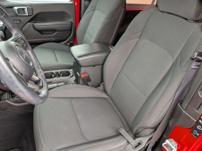 2022 Jeep Wrangler - Photo 12