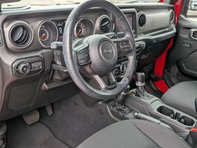 2022 Jeep Wrangler - Photo 25