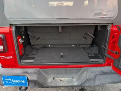 2022 Jeep Wrangler - Photo 21