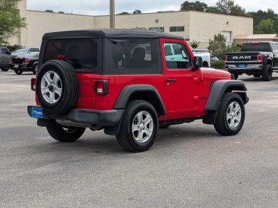 2022 Jeep Wrangler - Photo 5