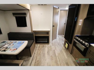2025 Gulf Stream RV Friendship - Photo 14