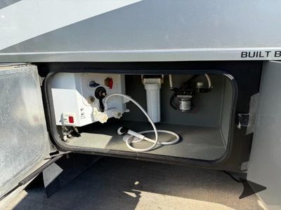 2018 Tiffin Motorhomes Wayfarer - Photo 11