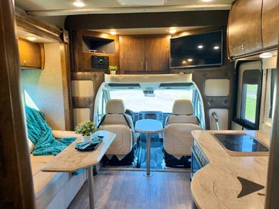 2018 Tiffin Motorhomes Wayfarer - Photo 13