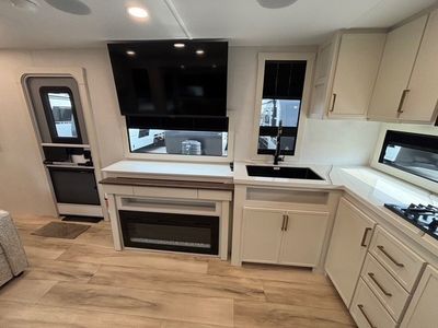 2026 Brinkley RV Model I - Photo 6