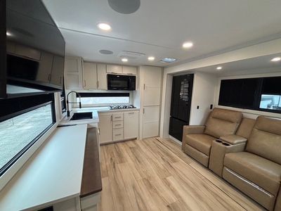 2026 Brinkley RV Model I - Photo 10