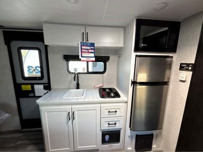 2026 Jayco Jay Feather Air - Photo 12