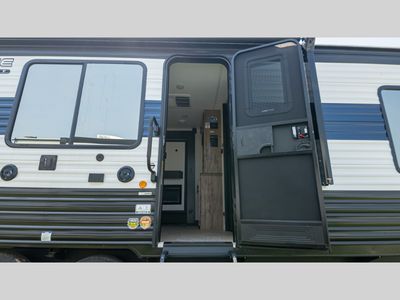 2025 Forest River Cherokee Grey Wolf - Photo 11