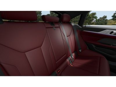 2026 BMW 4 Series — photo 12 view