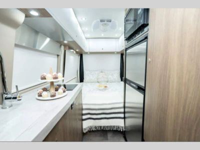 2021 Pleasure-Way Plateau — interior view
