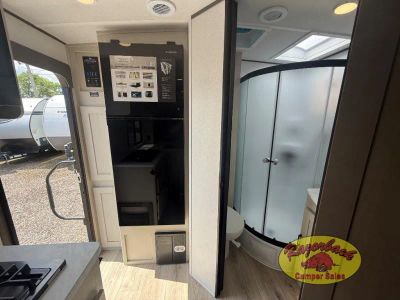 2027 Coachmen RV AMERICAN SPIRIT — photo 12 view