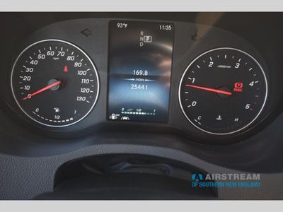 2024 Airstream Interstate - Photo 9