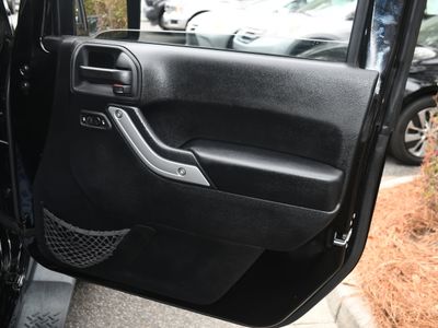 2014 Jeep Wrangler - Photo 19