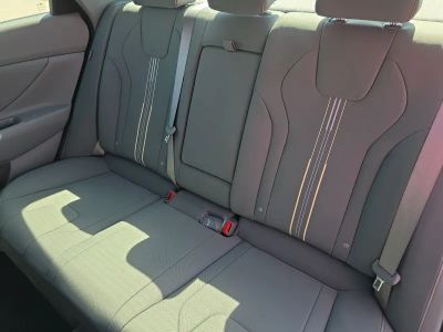 2026 Hyundai Elantra — photo 18 view