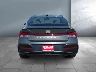 2026 Hyundai Elantra — detail view