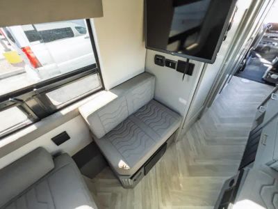 2025 Coachmen GALLERIA LI3 — photo 17 view