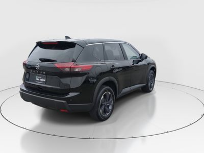 2025 Nissan Rogue - Photo 7