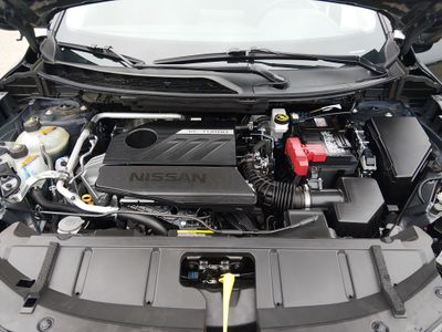 2025 Nissan Rogue - Photo 9
