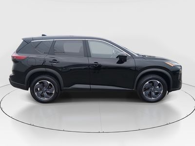 2025 Nissan Rogue - Photo 8