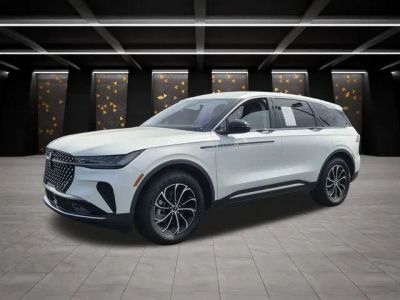 2026 Lincoln Nautilus - Photo 8