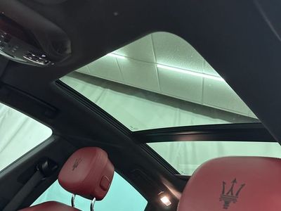 2022 Maserati Levante - Photo 19