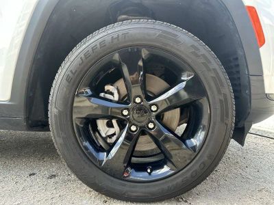 2023 Jeep Grand Cherokee L — photo 18 view